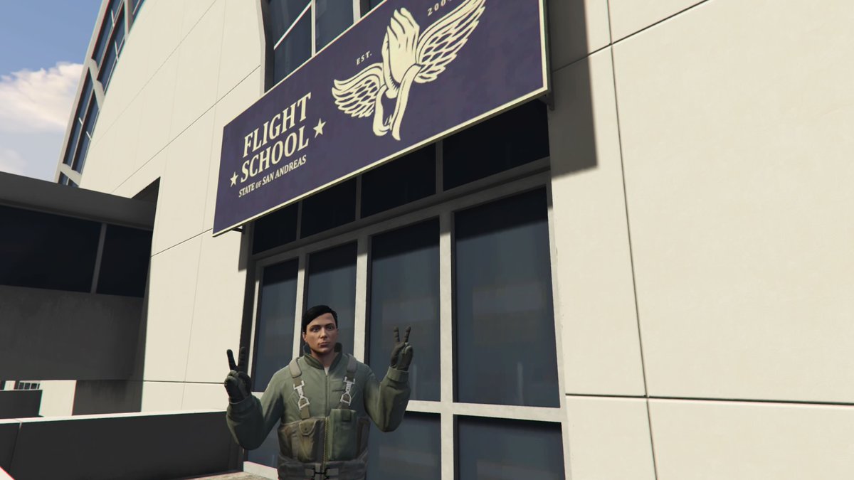 LSPD_0514's tweet photo. フライト訓練所をオール金で卒業しました！ https://t.co/1yLBbDhOyo