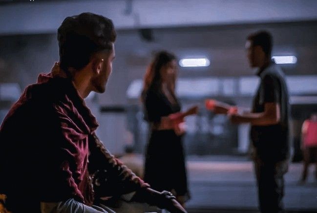 mareez__e__ishq's tweet photo. “Ek gunah ham roz karte hain, 
  Jahan qadar nahi, waha fikr karte hain” https://t.co/0LwNChz5uS