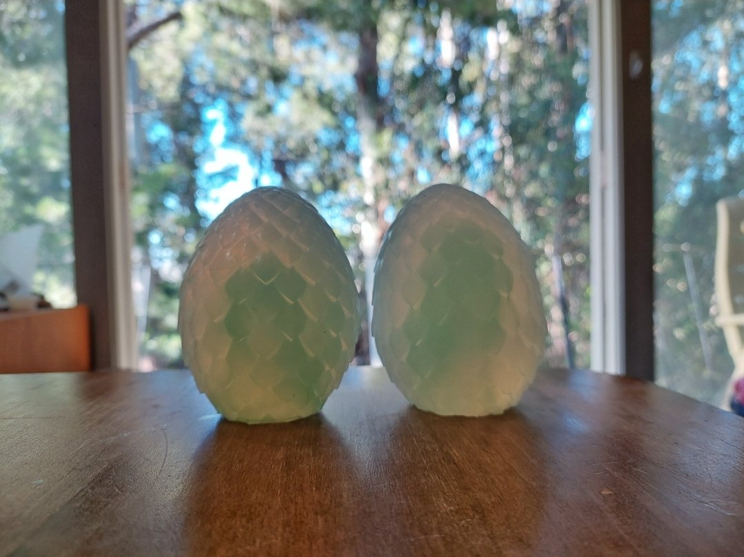 sceohlang's tweet photo. Since Eᴛsʏ won't let me leave a review til May 3, let me just scream rq about my new eggs from @MandMArtsLLC1 🥚🥚 https://t.co/dXzxqkGXze