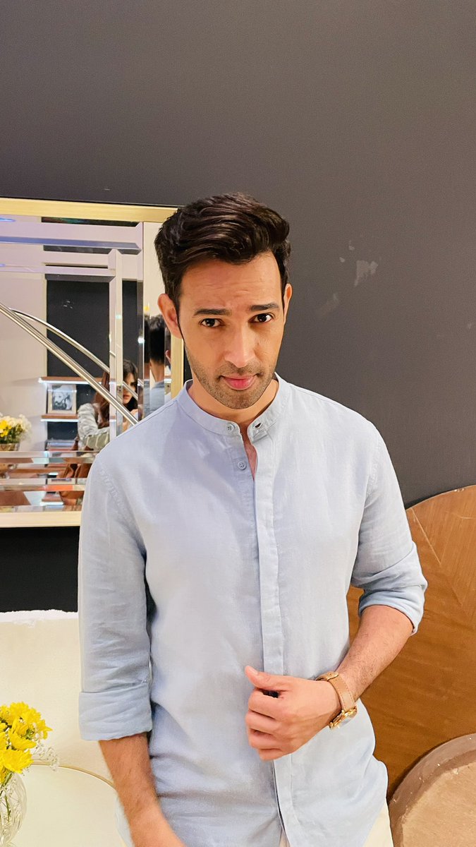 Sometimes it’s difficult to understand the difference between reality n dream !  #karansharma  #LabourDay #actorslife   #MayDay
