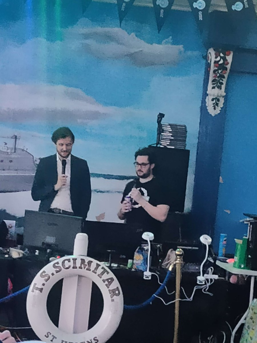 Shoutout to <a href="/TheLanProjectUK/">The LAN Project</a> for a great weekend, much love to them and all the RSC guys I hung out with 💜

Even tho it was a mess-about 2v2 tourney, casting with <a href="/StumpyGoblin/">stumpy :)</a> was a surreal experience, he’s an incredible person and ty to him for letting me!