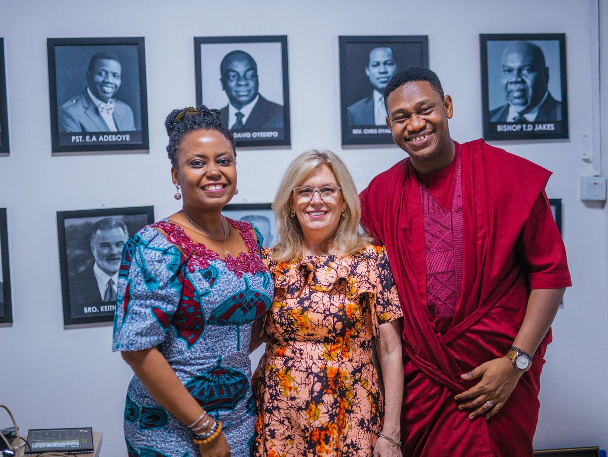 CFCAbuja's tweet image. What you hear forms what you believe. Be careful of what you listen to because it forms your belief. Stay hooked to your church.

#MichelleGrunewald
#CFCAbuja
#RedPlus 
#LoveIsKing