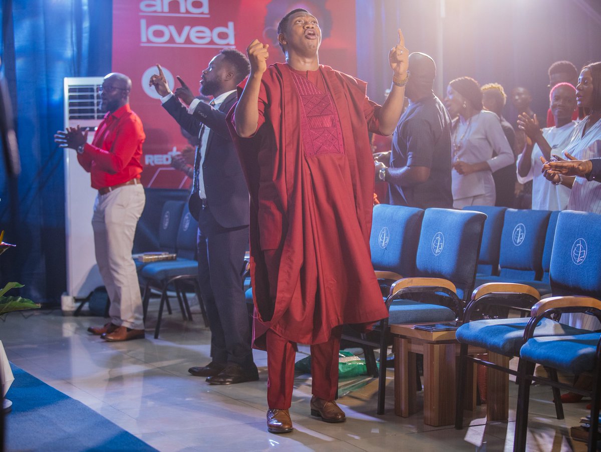 CFCAbuja's tweet image. What you hear forms what you believe. Be careful of what you listen to because it forms your belief. Stay hooked to your church.

#MichelleGrunewald
#CFCAbuja
#RedPlus 
#LoveIsKing