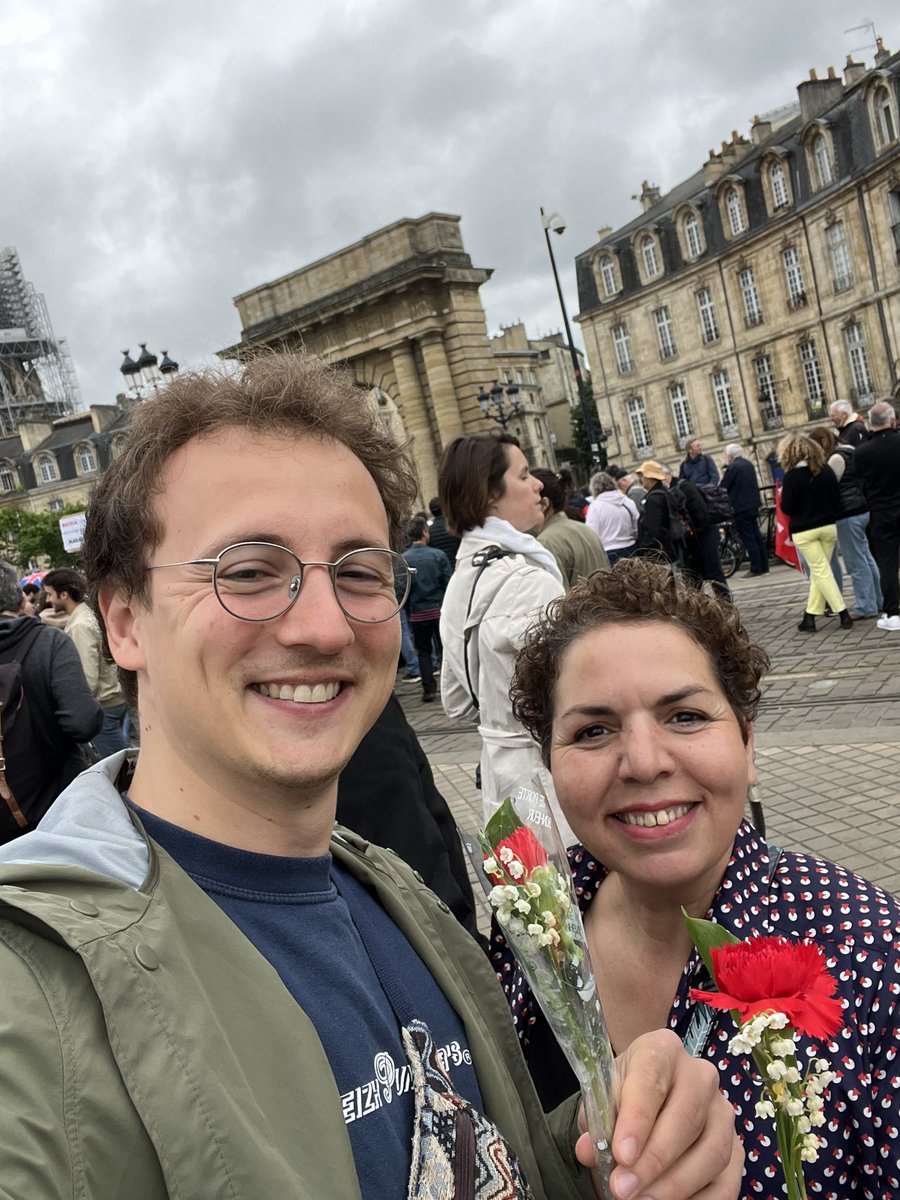 eloitp33's tweet photo. 130.000 personnes à Bordeaux pour dire #NonALaReformeDesRetraites #1erMaiUnitaire https://t.co/vEFbsPCiTi