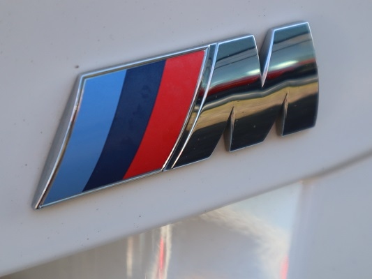 CountryCar1's tweet photo. Limited Edition numbered out of 450. An appreciating asset. BMW M1. #cultofmachine #BMWM #M1 #dreamcar #fanclubBMW #BMWfanclub #BMWmeet #runningwild https://t.co/Xgq9I68xQ7