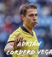PavelFdez's tweet photo. #SORTEO 💥💥💥💥💥💥💥
Y como cada lunes, os traigo nuevo sorteo, unas tarjetas firmadas por el árbitro cántabro Adrián Cordero Vega.
Las sortearé el próximo domingo 8 de mayo entre todos mis seguidores que hagan ❤️ y 🔄 en este tuit 💪 https://t.co/xjVNpZnFNd