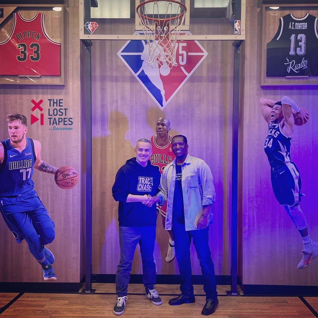 tracenchase's tweet photo. “The Lost Tapes”, powered by @Stoiximan, are back with @EuroLeague champion David Rivers, one of the most successful American professionals that ever played in Europe💥🏆🔥
👉🏼 https://t.co/y3dFmAkPOr
#tracenchase #thehobby #stoiximan #TheLostTapes #davidrivers #EuroLeague https://t.co/VmzAJYBL2G