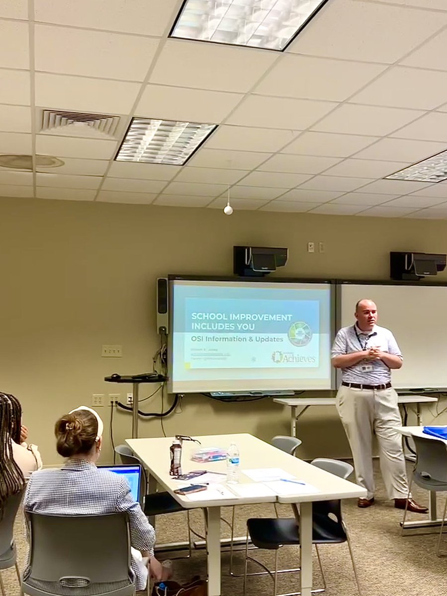 WKJones89's tweet photo. It was a pleasure to spend Friday morning w/ Career Coaches from all over @SAWDC Workforce Region 7! These coaches play a vital role cultivating student aspirations &amp; providing relevant experiences - resulting in increased attendance, CCR, &amp; grad rates! @TatumMorrell @ALSDEOSI https://t.co/2C2ogs6l2S