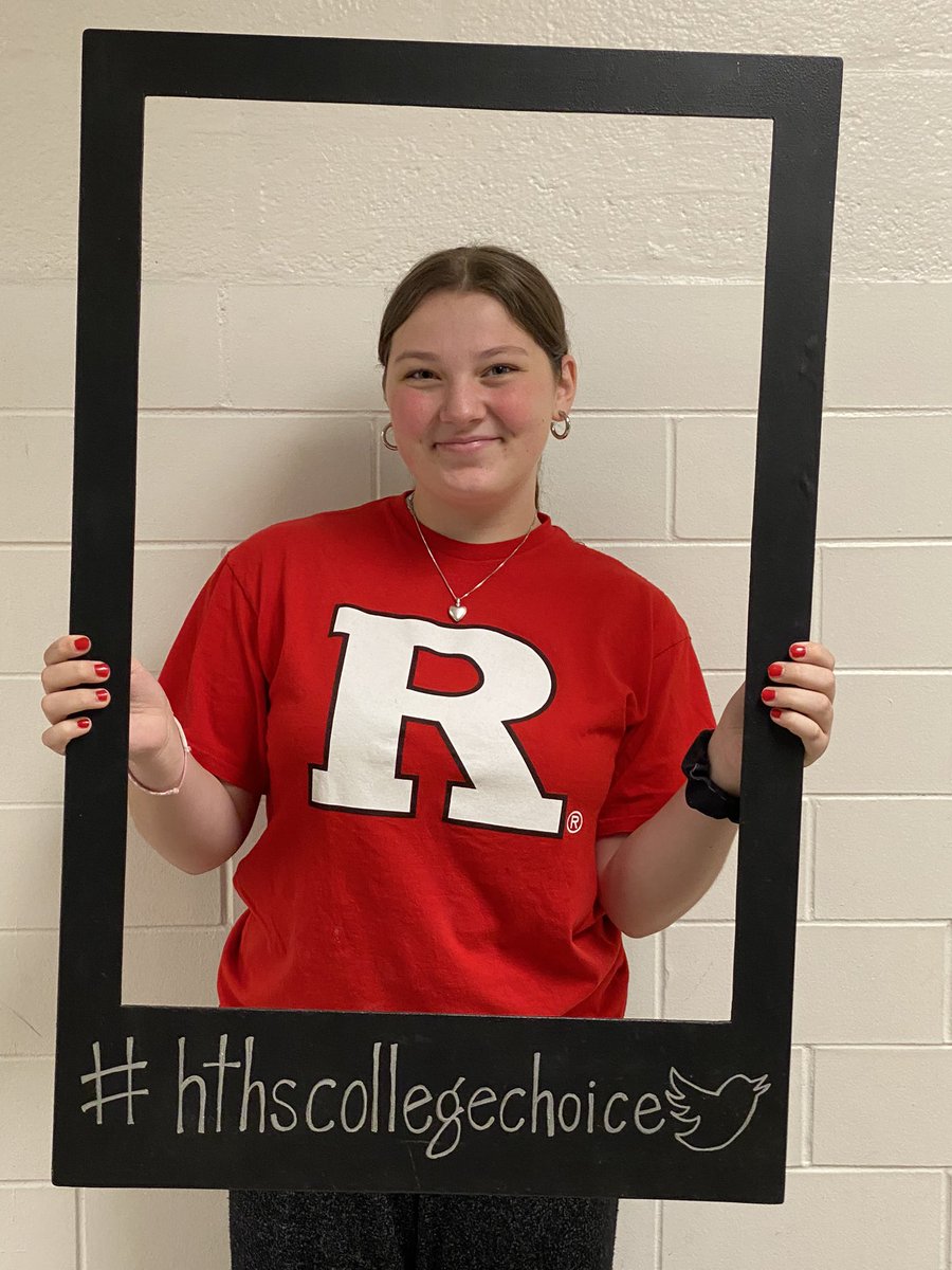 Congratulations Kelly! #hthscollegechoice