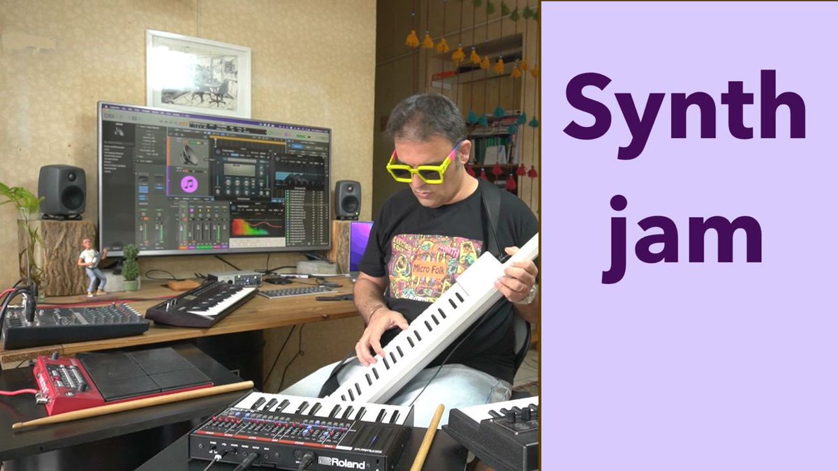 Microfolkmusic's tweet photo. Live looping 
With : yamaha reface dx &amp; yamaha shs 300 &amp; roland ju06 &amp; 
nord drum 3p&amp; korg micro
.
.
.
.
👁️ https://t.co/Ki2KRWApAt 👈🏻👈🏻🙏🏼
.
.

#livelooping #synthesis #casio #livemusic #synthwave #synthpatcher #synthesizers #synth #looppng #analogsynth #electronicmusic https://t.co/zVrAWgud1a