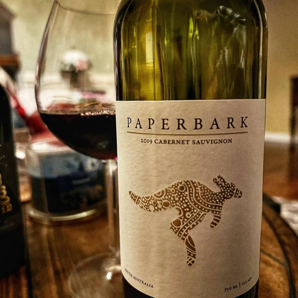 WineByKari's tweet photo. Fun Fact: An Australian tree with peeling bark and fluffy white flowers is a Paperbark. Do you know this tree?

This wine is from a fifth-generation winemaking family. Paperbark wines are as loveable as their namesake (see fun fact). Made from grapes rip… https://t.co/fHCkP1at6V https://t.co/ZD4syCAMMy