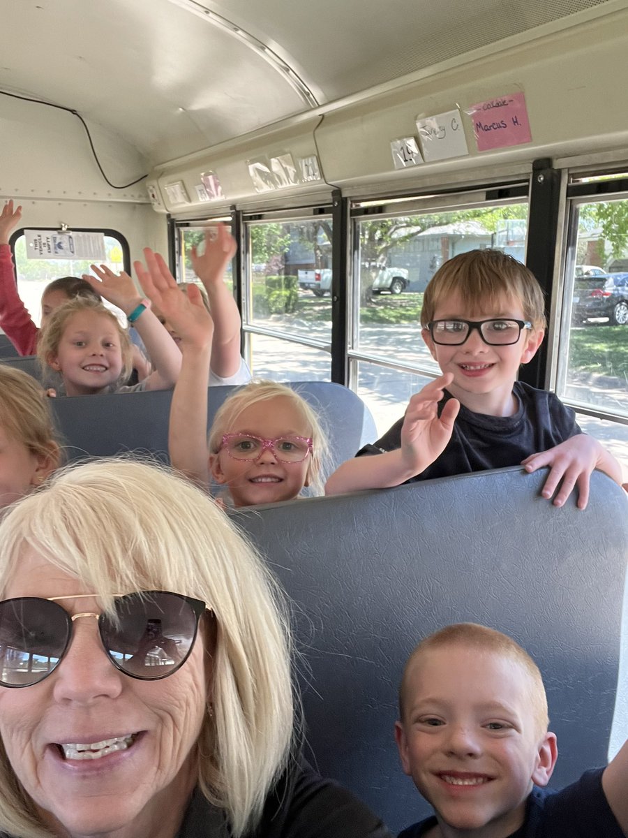 Bring on FIELD TRIP DAY!! 
Bring on the Salina Fieldhouse!
#305GrowsGreatness