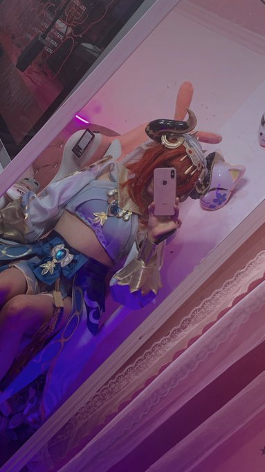 Qu&eacute; tal qued&oacute; mi cosplay? Estoy pensando en llevar este a la comic con y recuerden que con este cosplay<a href="/tag/genshinimpact"class="tags"><span>#genshinimpact</span></a><a href="/tag/genshin_impact"class="tags"><span>#genshin_impact</span></a><a href="/tag/genshin"class="tags"><span>#genshin</span></a><a href="/tag/genshinimpactcosplay"class="tags"><span>#genshinimpactcosplay</span></a>