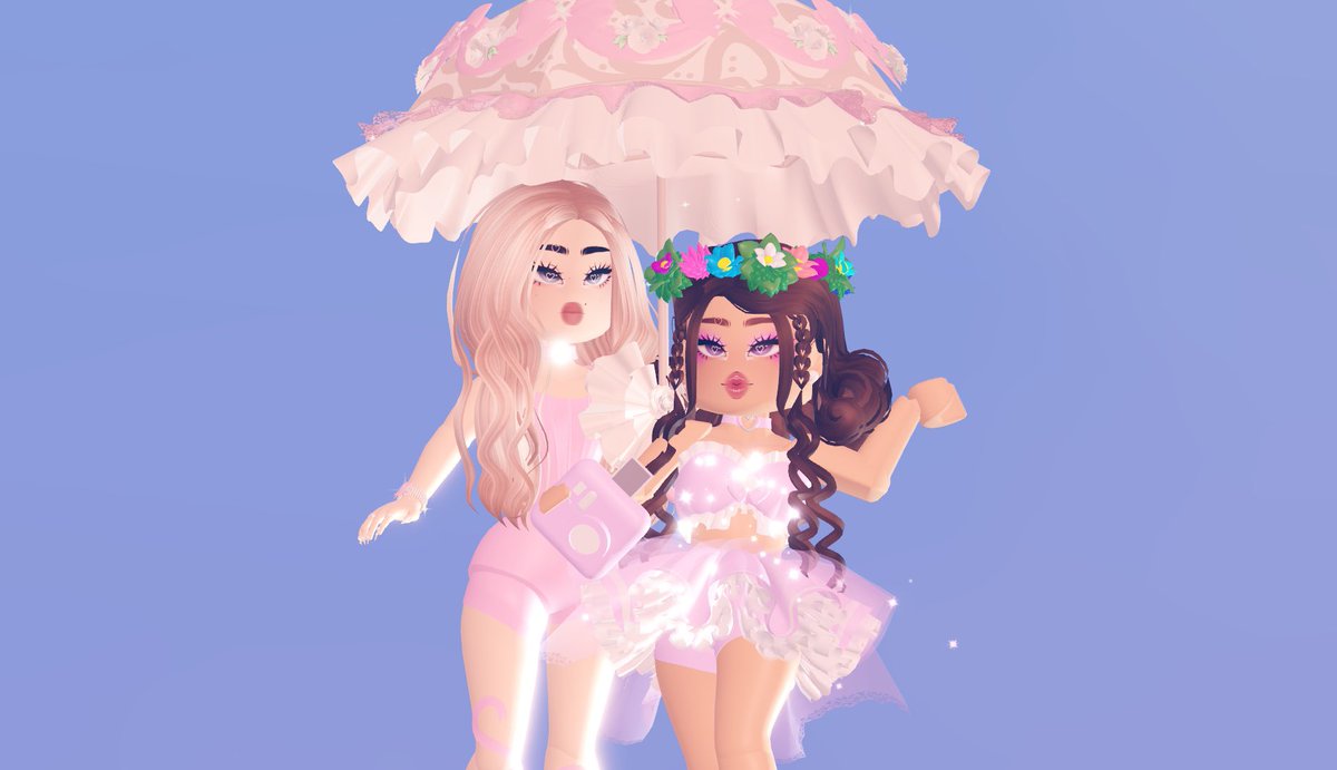 quick spring halo 20 giveaway !

✧ follow me + @LethallyThea_ w/🔔
✧ like and rt

stay active 
#robux #royalehigh