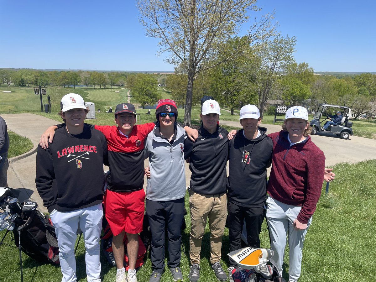 LHSLionsGolf's tweet photo. We are ready to go! https://t.co/uncvY7YIHw