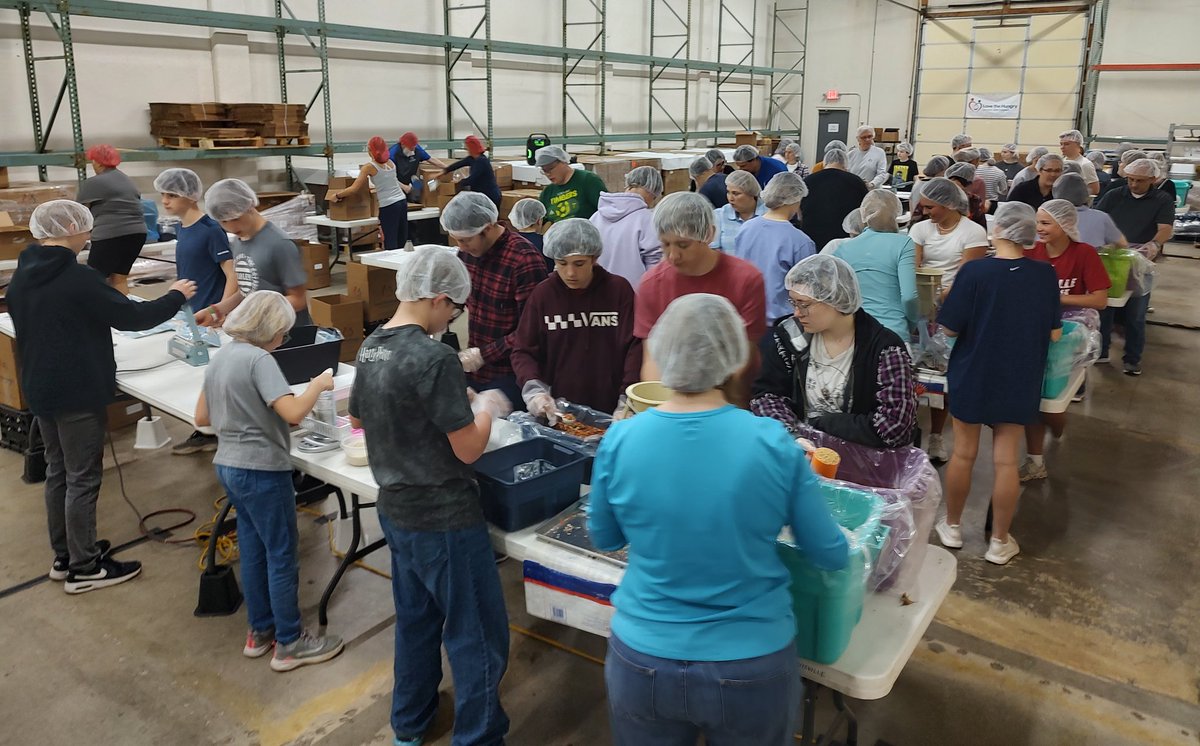 300+ volunteers partnered with Love the Hungry throughout the month of April - supporting the Mayor's 'Give A Day' month of service! THANK YOU for producing 60,408 Nutri-Plenty® servings. #MGAD2023 #LIVEUNITED #lovethehungry @LouisvilleMayor @GiveADayLou @MetroUnitedWay