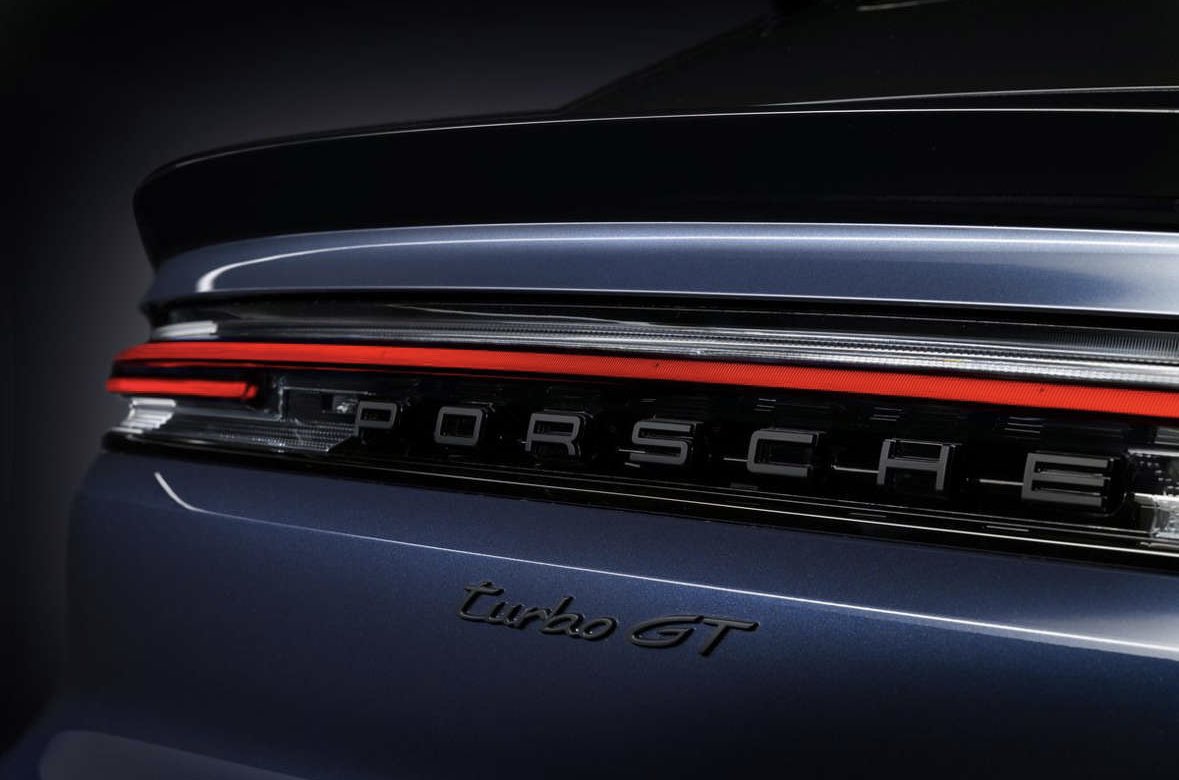 EuroStarindus's tweet photo. 2024 Porsche Cayenne S Model gets a new look along with a new V8!

#EurostarIndustries

https://t.co/lDM6mjqdz1 https://t.co/fDi0WSJ1g1