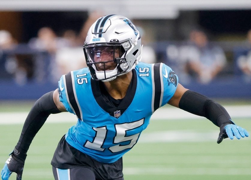 ElOvoide_'s tweet photo. Los Panthers ejercerán la opción de quinto año en el contrato del DT Derrick Brown, pero no harán lo mismo con el CB C.J. Henderson.

(Vía: @AdamSchefter y @RapSheet) https://t.co/SqpPb6g1TD