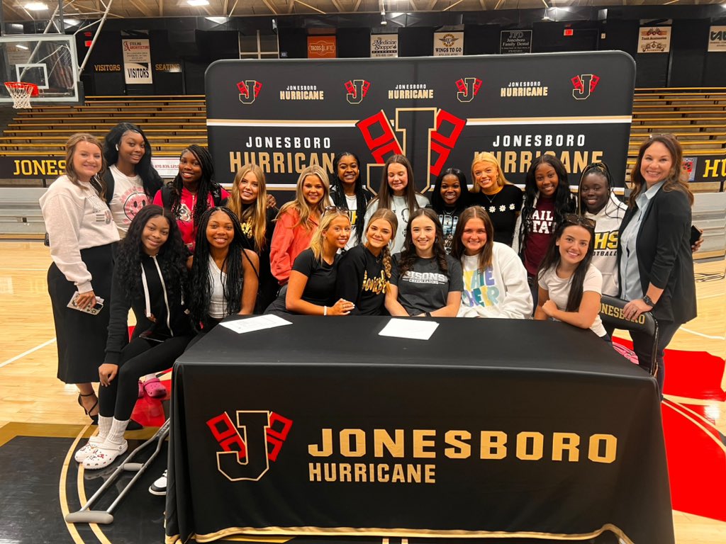 jpsspiritsquads's tweet photo. "Congratulations to Clara Baker for signing with the Lipscomb University Cheer Team today! We are so proud of you and excited to see all the amazing things you will accomplish. Go Bisons! ๐๐๐ #Cheerleader #ProudFamily #LipscombUniversity https://t.co/eUAyCZUQcd