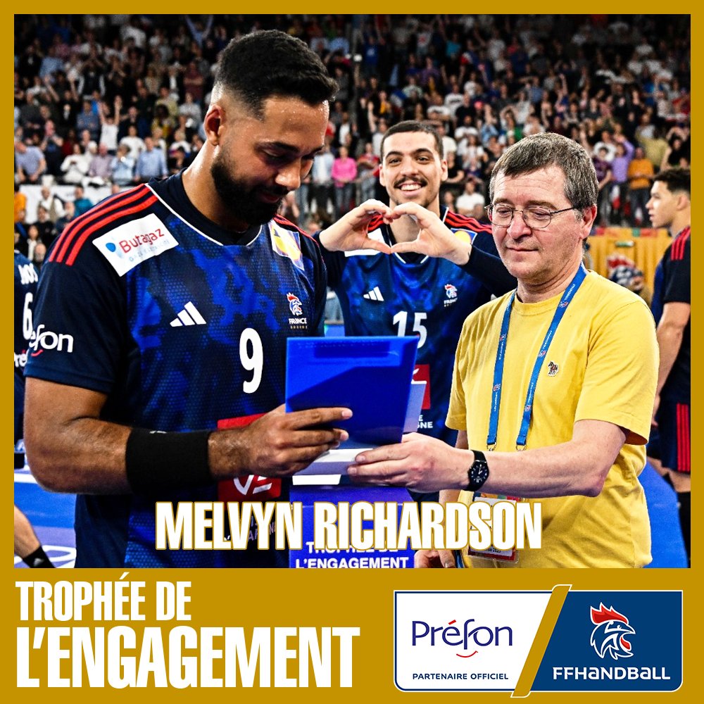 🏆 Vous avez élu Melvyn Richardson comme joueur le plus engagé sur le terrain hier soir. Il reçoit donc le #TrophéeDeLengagement décerné par Préfon. Bravo Melvyn !

#PrefonHand #melvynrichardson #Handball #Engagement