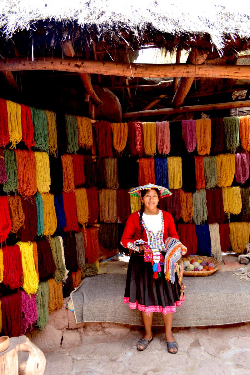 @VisualsbySauter Somewhere in Peru #photo #portraitphotograph #portrait #photography #PhotographyIsArt #knitting #crochet #yarn #wool #alpacayarn