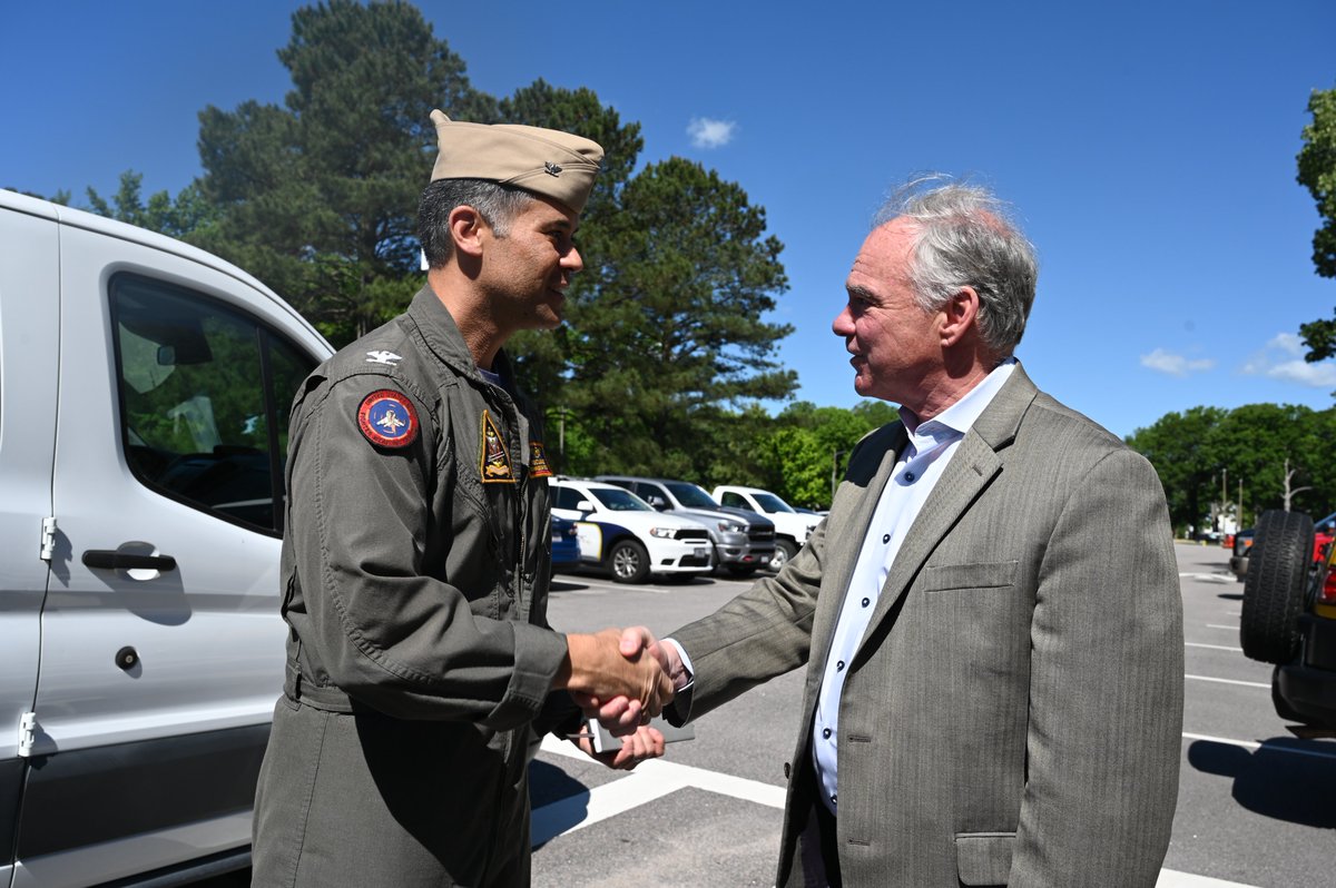 Senator Tim Kaine tweet media