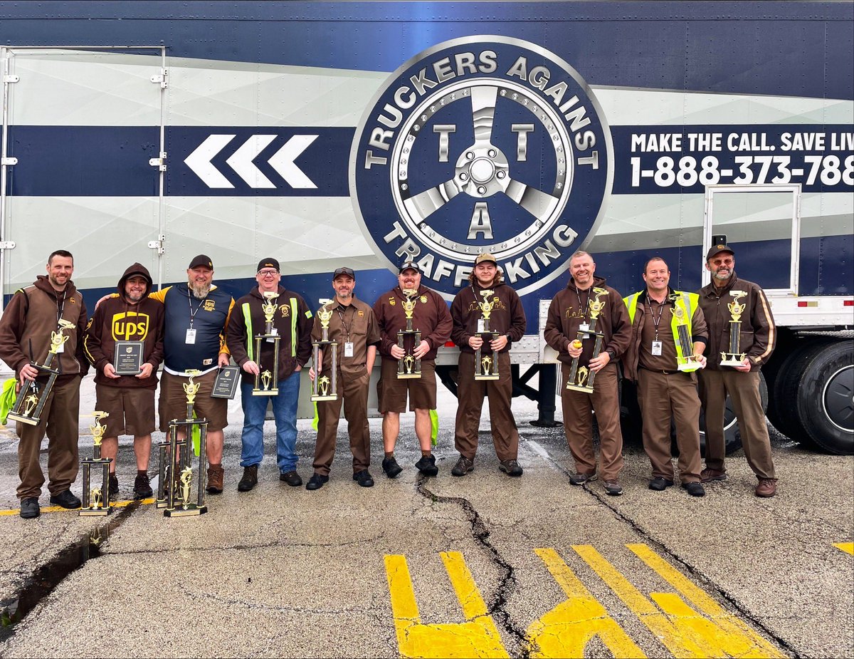 Awesome job! Bill scored 3rd place in the 3 Axle Class! We are very proud and look forward to more successes from you! <a href="/CACHFeeder/">CACH Feeder</a> <a href="/mmarshall35/">Michael Marshall</a> <a href="/UPSers/">UPSers</a> <a href="/UPS/">UPS</a> <a href="/CP_UPSers/">Central Plains</a> <a href="/BSpreyne/">Hockeyguy</a>