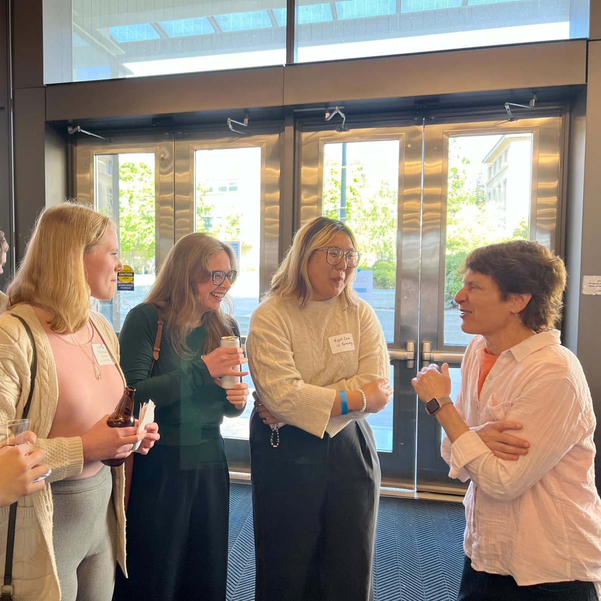 Francis Group 🧪 (@groupfrancis) on Twitter photo Chem Bio in the Bay Area (CBBA) day this weekend featuring a talk on MS2 fitness landscaping from <a href="/PaigePistono/">Paige Pistono</a> and the lab meeting Carolyn Bertozzi 😎 Chem Bio in the Bay Area (CBBA) day this weekend featuring a talk on MS2 fitness landscaping from <a href="/PaigePistono/">Paige Pistono</a> and the lab meeting Carolyn Bertozzi 😎