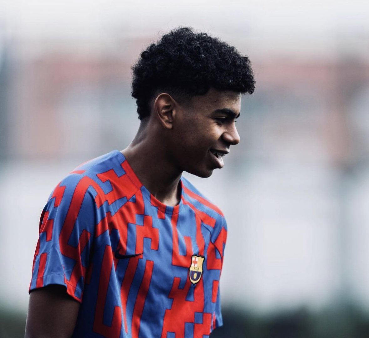 FabrizioRomano's tweet photo. Lamine Yamal will sign new contract at Barcelona in the summer, no doubts — the agreement is imminent. New deal will be valid until June 2026. 🔵🔴✨ #FCB

Xavi: “The renewal of Lamine Yamal is going very well, it is under control. He wants to be here, I’m calm about it”. https://t.co/SHqRHCoEOi