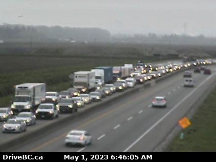 #RichmondBC - A crash on the East-West Connector at 7 Rd is causing big delays for #BCHWY91