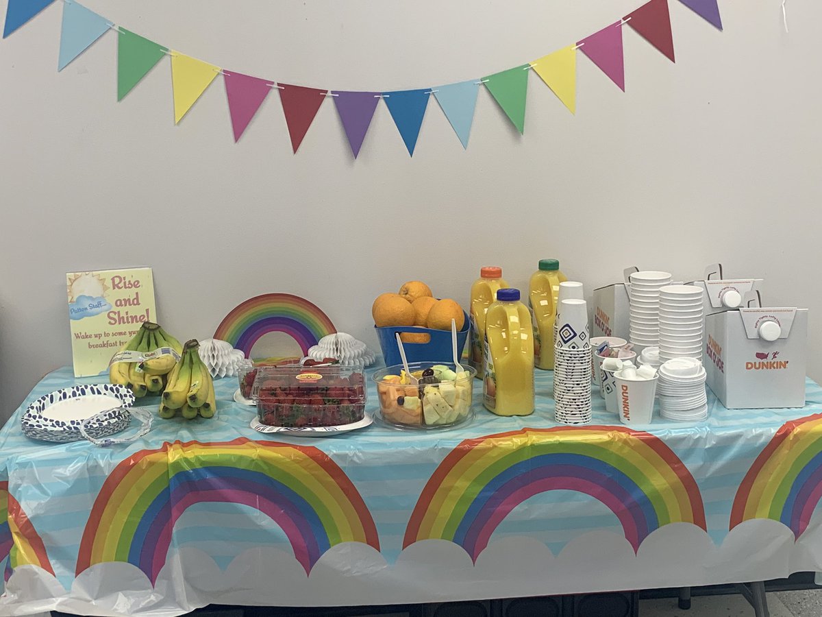 Happy Teacher Appreciation Week to our Patton Staff! Thank you to @ptapatton for the amazing breakfast treats! What a wonderful way to start the day! The cheerful decor brought smiles to our faces! We appreciate YOU!