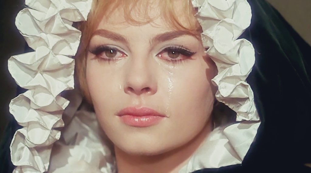 tuesdaywood's tweet photo. michèle mercier in angélique, marquise des anges (1964) https://t.co/aobiKkXRN3