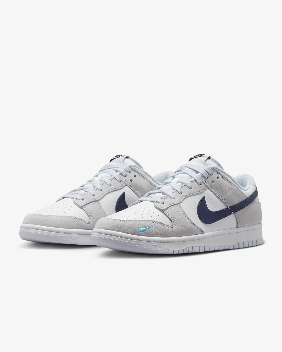 FitThemAll's tweet photo. Nouvelle Nike Dunk Low « Mini Swoosh » dispo chez Nike ☀️✔️ 

Lien: https://t.co/0Nyn4AZDxO https://t.co/T9pFzShnU4