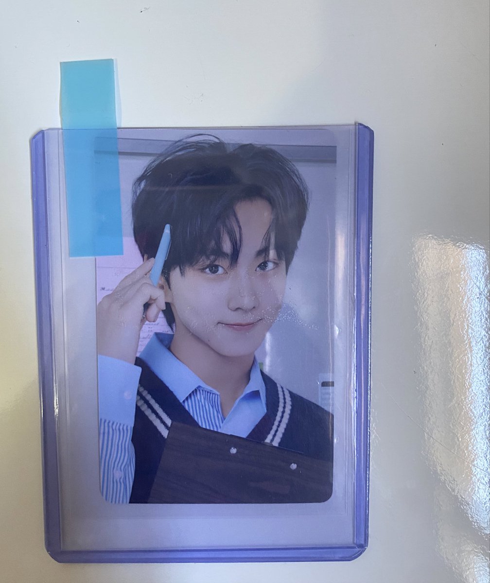 r0cksjay's tweet photo. oii gente, não faço ideia se essa conta ainda tem engajamento, mas eu tô vendendo esse Deco Sticker do jungwon + photocard do jay, quem tiver interesse me manda mensagem!!

R$: 30,00 + frete 

palavras chave: jungwon, jay, enhypen, deco sticker, photocard jungwon https://t.co/H9pwu0Sn7E