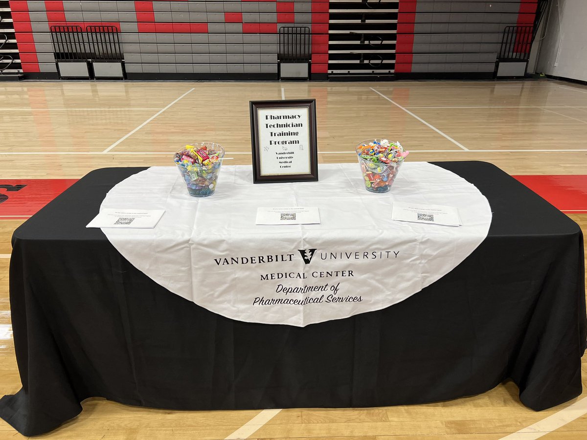 vumcpharmtech's tweet photo. Speaking to seniors today @EastMagnet about our Pharmacy Technician Program!!

Check us out for our new offerings for Fall 2023

https://t.co/I3JYn4NXDV https://t.co/GbDWPuY5m1