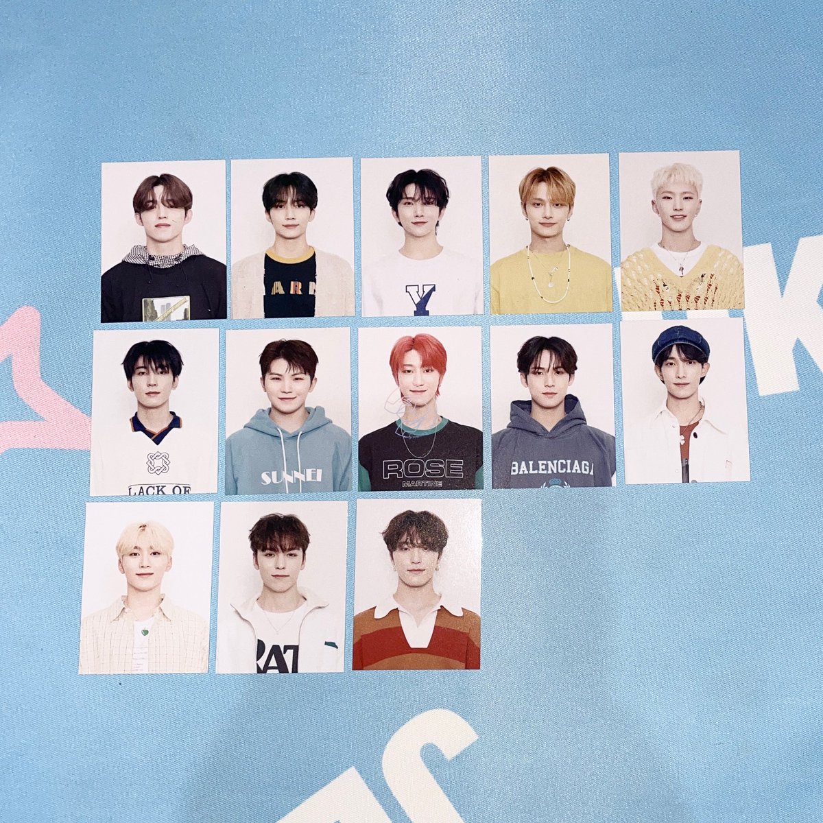 To17Carat's tweet photo. #217avail👍🏻

Seventeen Official Carat Kit 7th gen GAM3BO1 version

Check here: https://t.co/KL5tgu4gZ6 https://t.co/JiCMz42KFT