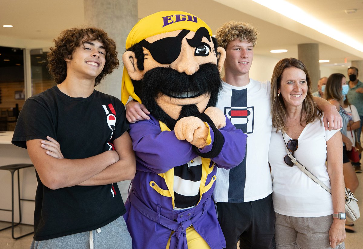 ecustepp's tweet photo. #ECUSTEPP23 Cohort, today is the final day to submit your ‡οΈ
β Enrollment deposit π°
β Campus housing application π’
Learn more β‘οΈ https://t.co/V8QvS6qf7z
πΈ: #ECUViews https://t.co/GCVHmR7hEW