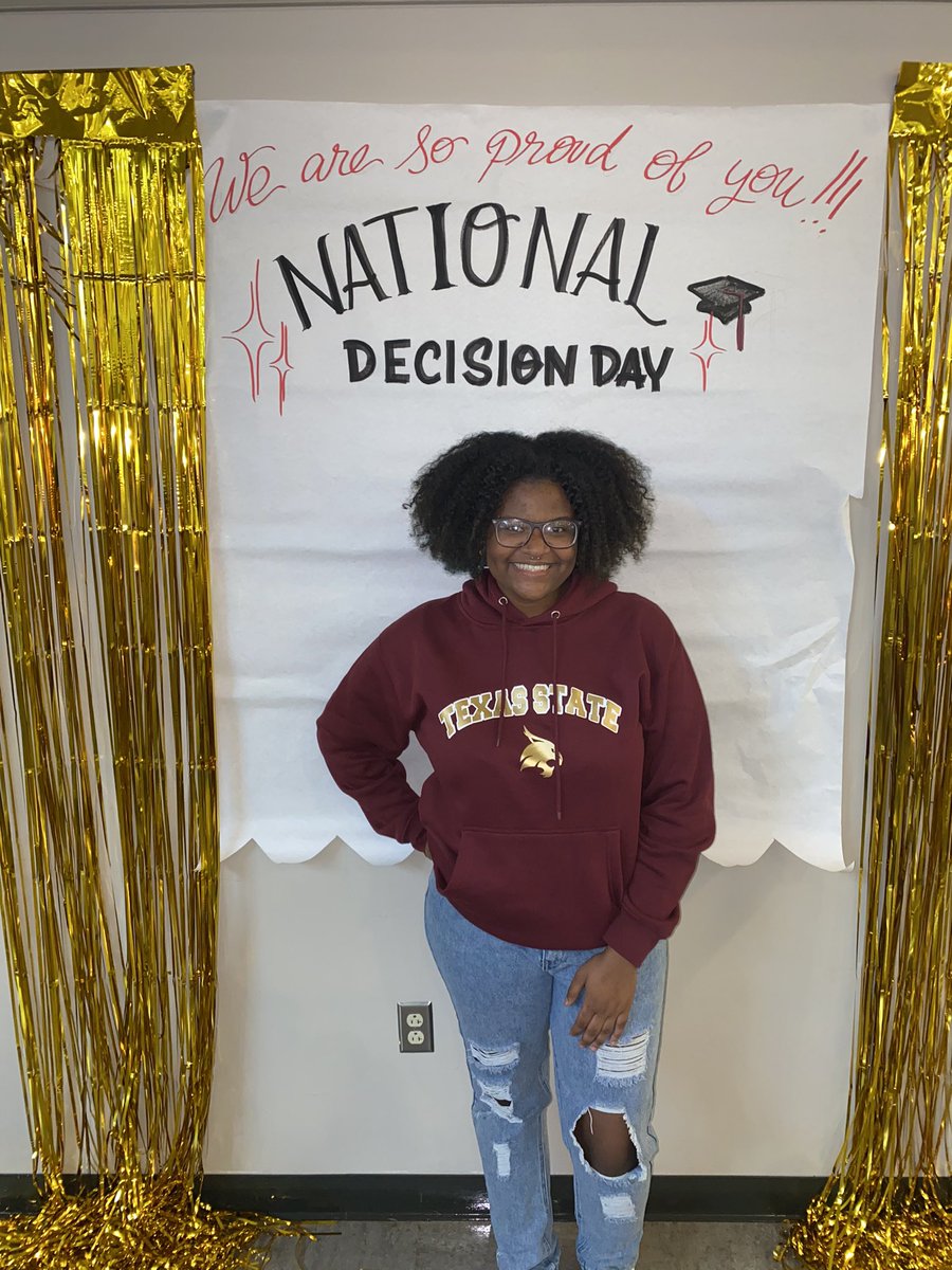 @txst look out Bobcats! Senior Etrinity is off to Texas State…. #nationalcollegedecisionday #senioryear #classof2023
