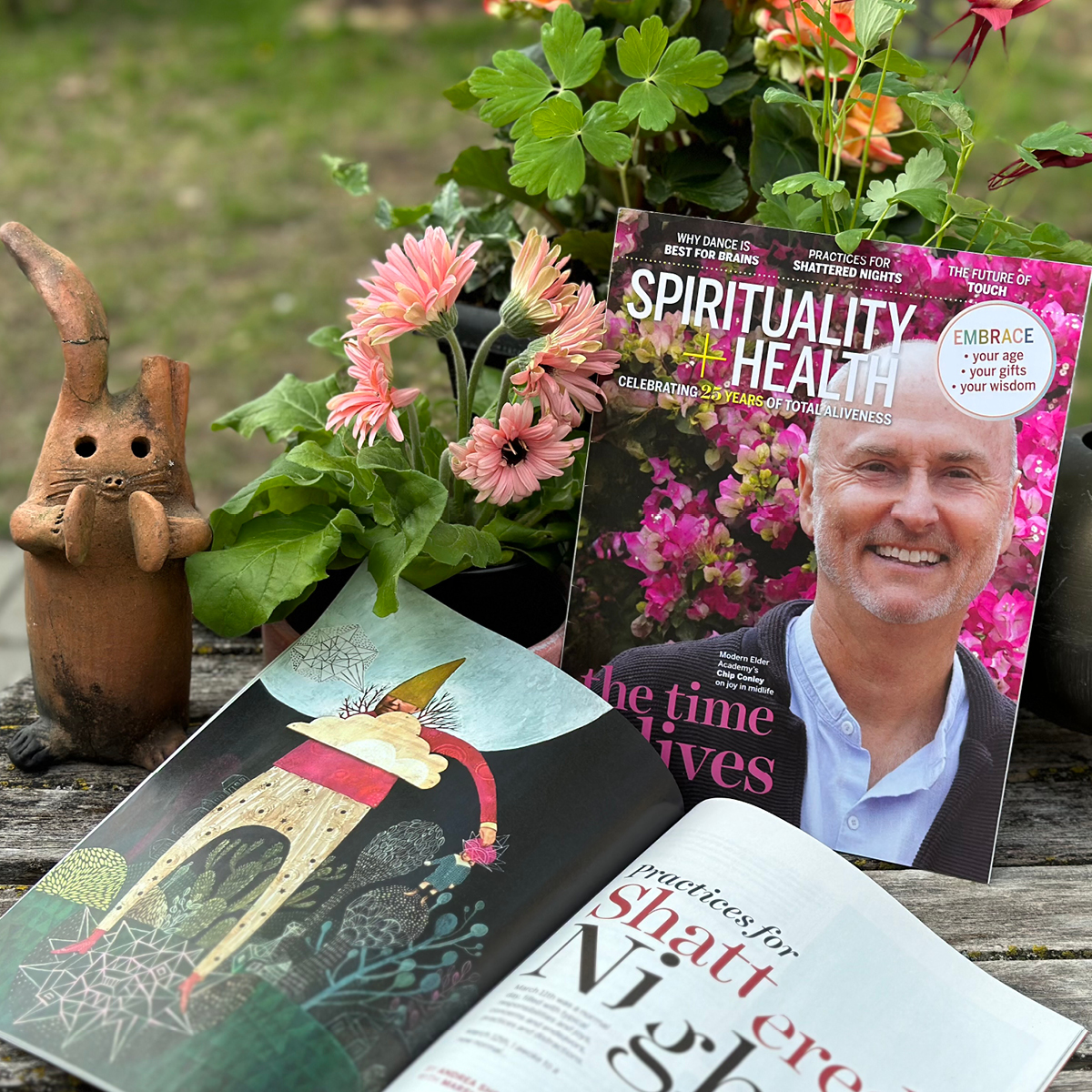 SpiritHealthMag's tweet photo. Our May/June issue of Spirituality+Health is OUT NOW!

Featured artist: 
Julie Liger-Belair @julie.liger.belair

Other artists:
Meera Lee Patel @meeraleepatel
Lauren Briére @therobotsinrowboats
Kyle Michel @kolormore
Ryan Sprague @pavlovvisuals

Read here: https://t.co/Nq5ZZ2532K https://t.co/BCwfjPgXgr