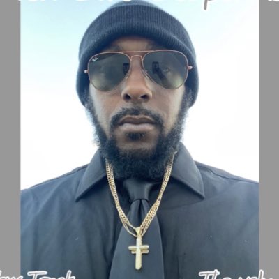 YoungNation305's tweet photo. #NewProfilePic https://t.co/zgKSY4uHq0