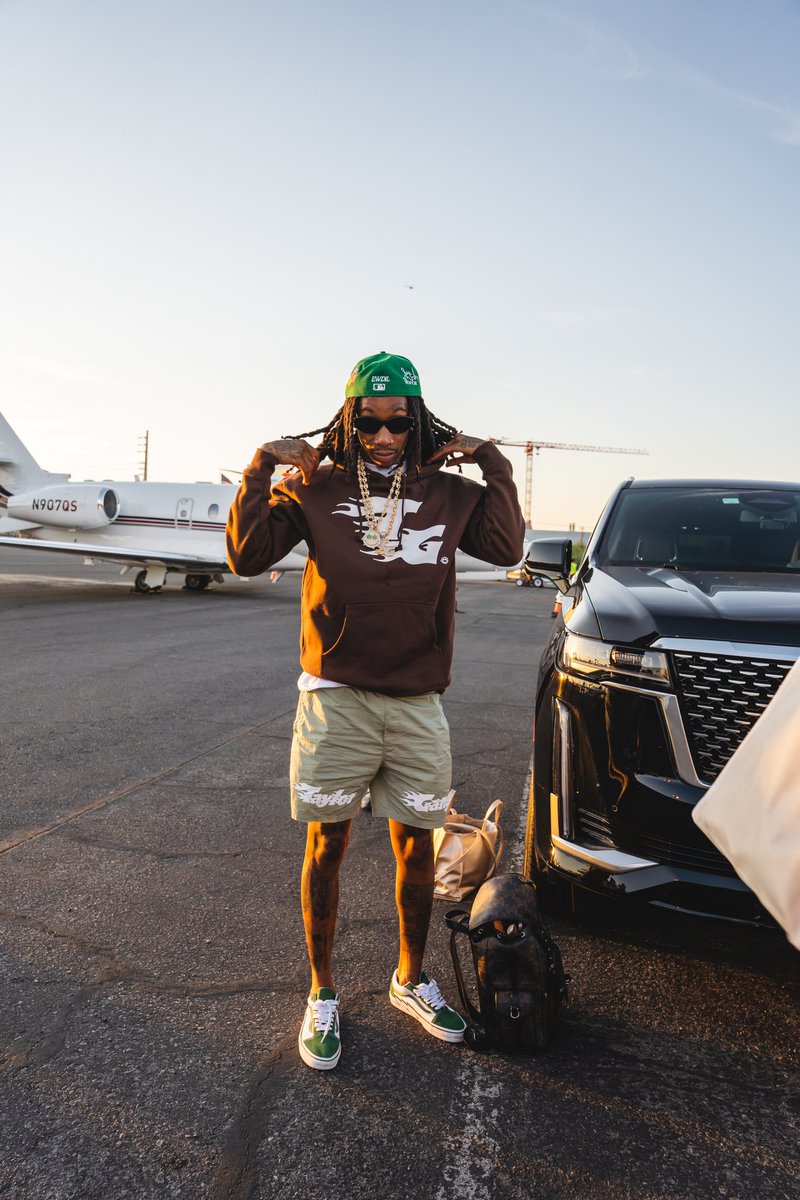 Wiz Khalifa tweet media
