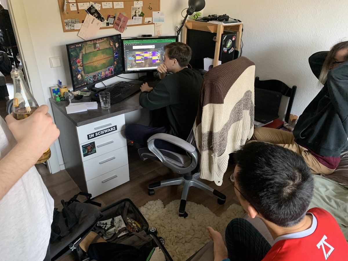 CopiumCards's tweet photo. The gang met up as a group for the first time after planning to do so for half a year, we went climbing, played games and inted a shit ton of lp over the weekend (atleast some of us did) 

Probably wasn’t the last time 💕 https://t.co/4KqWvyld8T