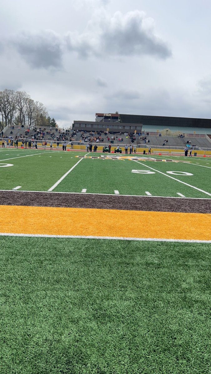 Had a great day visiting <a href="/valpoufootball/">Valpo Football</a> Thanks to <a href="/CoachYoniOffit/">Yoni Offit</a> and the rest of the staff❕<a href="/CoachMarquis/">Dave Marquis</a> <a href="/CoachJSmith91/">Jackson Smith</a>