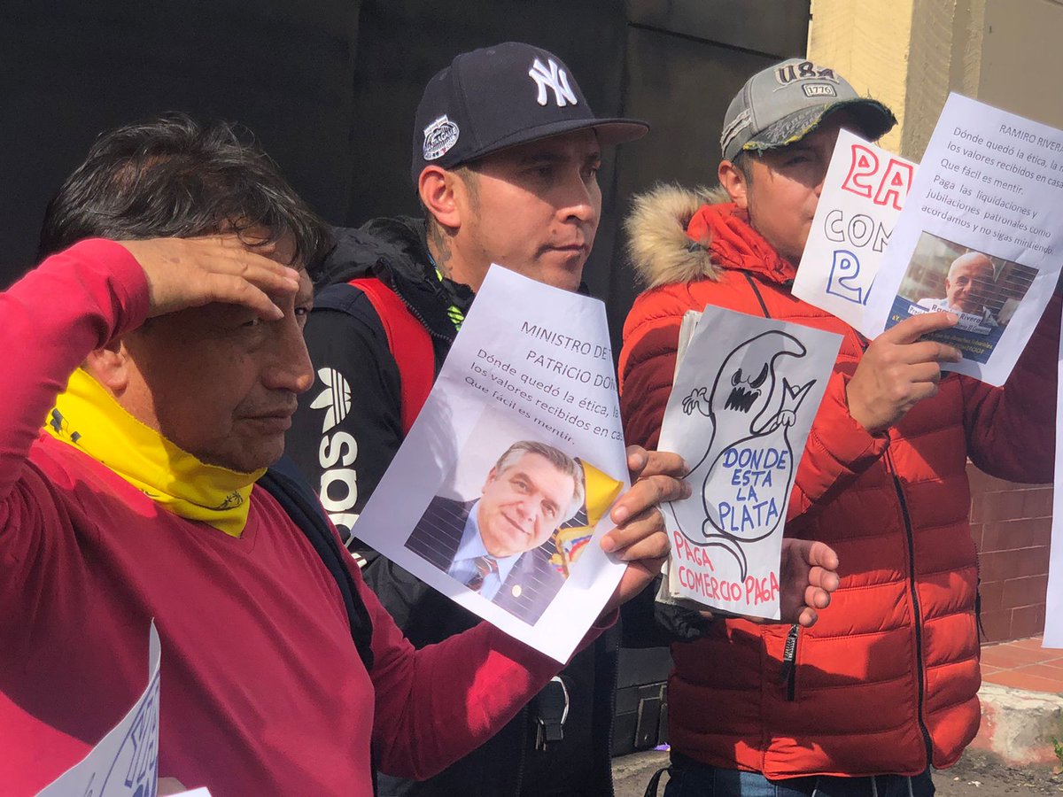 tukyta2012's tweet photo. @elcomerciocom Día del Trabajo. Día para recordar como la empresa Grupo El Comercio vulnera los derechos de sus ex trabajadores y jubilados. Qué vergüenza https://t.co/8Fg3bbcG2z
