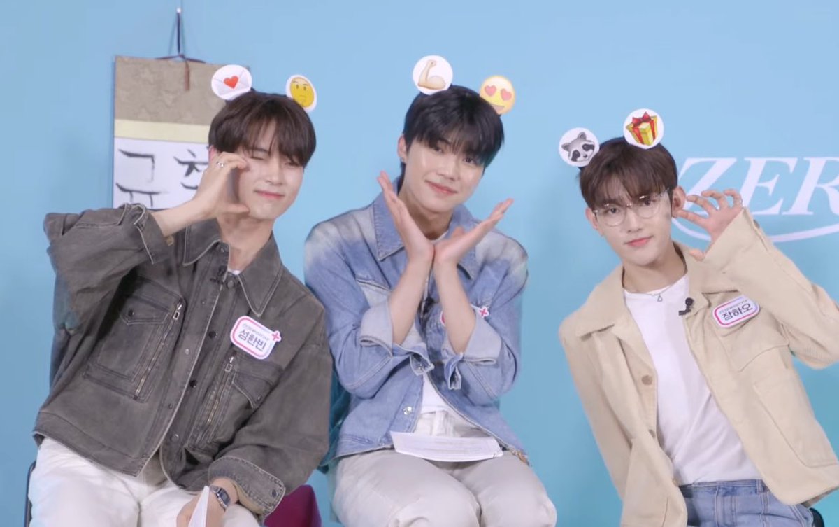 DOUBLEBASEONE_'s tweet photo. 💌 MAIL from ZB1

PHOTO TIME 😍

OZE LIVE WITH ZB1
#ZB1_First_LIVE
#우리는_제로베이스원과_함께_빛난 #제로베이스원 https://t.co/qFSqiJXGBp