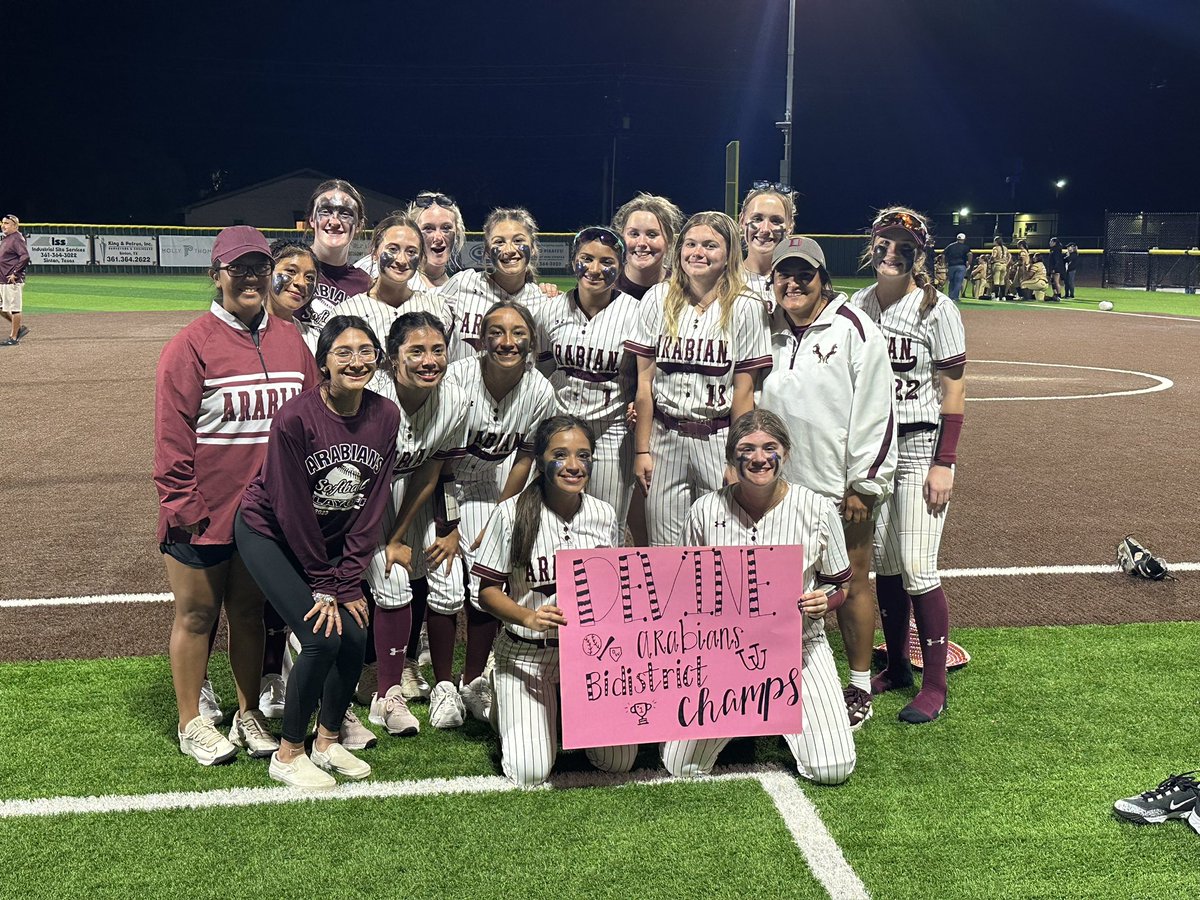 🚨🚨Round 2 playoff info: 🚨🚨

All games V. Alice

Thursday game @ Jourdanton 7pm

Friday game @ Robstown 7pm

Saturday game if needed will be in Jourdanton at 7pm

*WE NEED all of Devines support in Jourdanton! Let’s pack the stadium and show our girls who stands behind them!!!