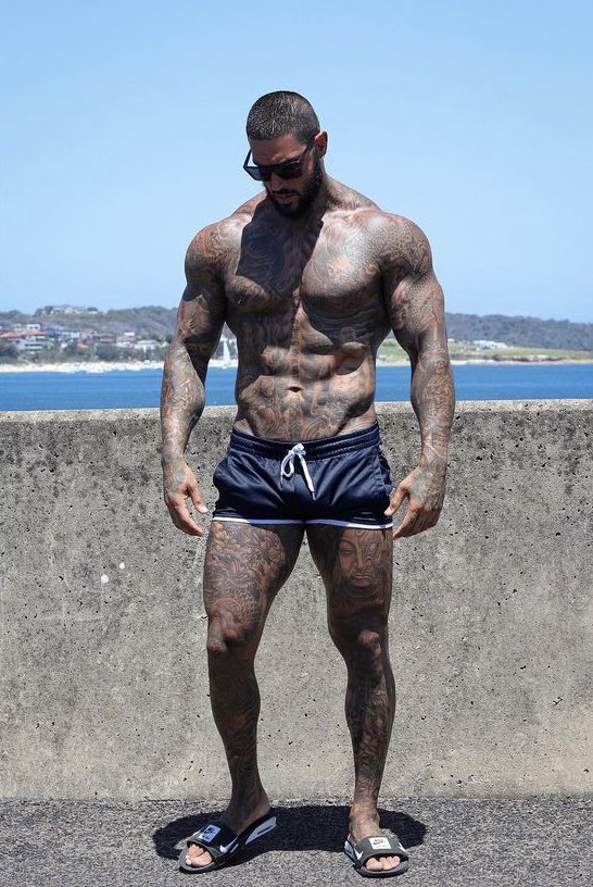 NovaleeReign's tweet photo. #MCM #MCE @r_oakenblood Thank you for being the perfect boyfriend. I love you so damn much &amp; Im lucky to call you mine. 

You always know what to say when I’m low which picks me up massively, don’t ever change. https://t.co/gyORjCmmvS