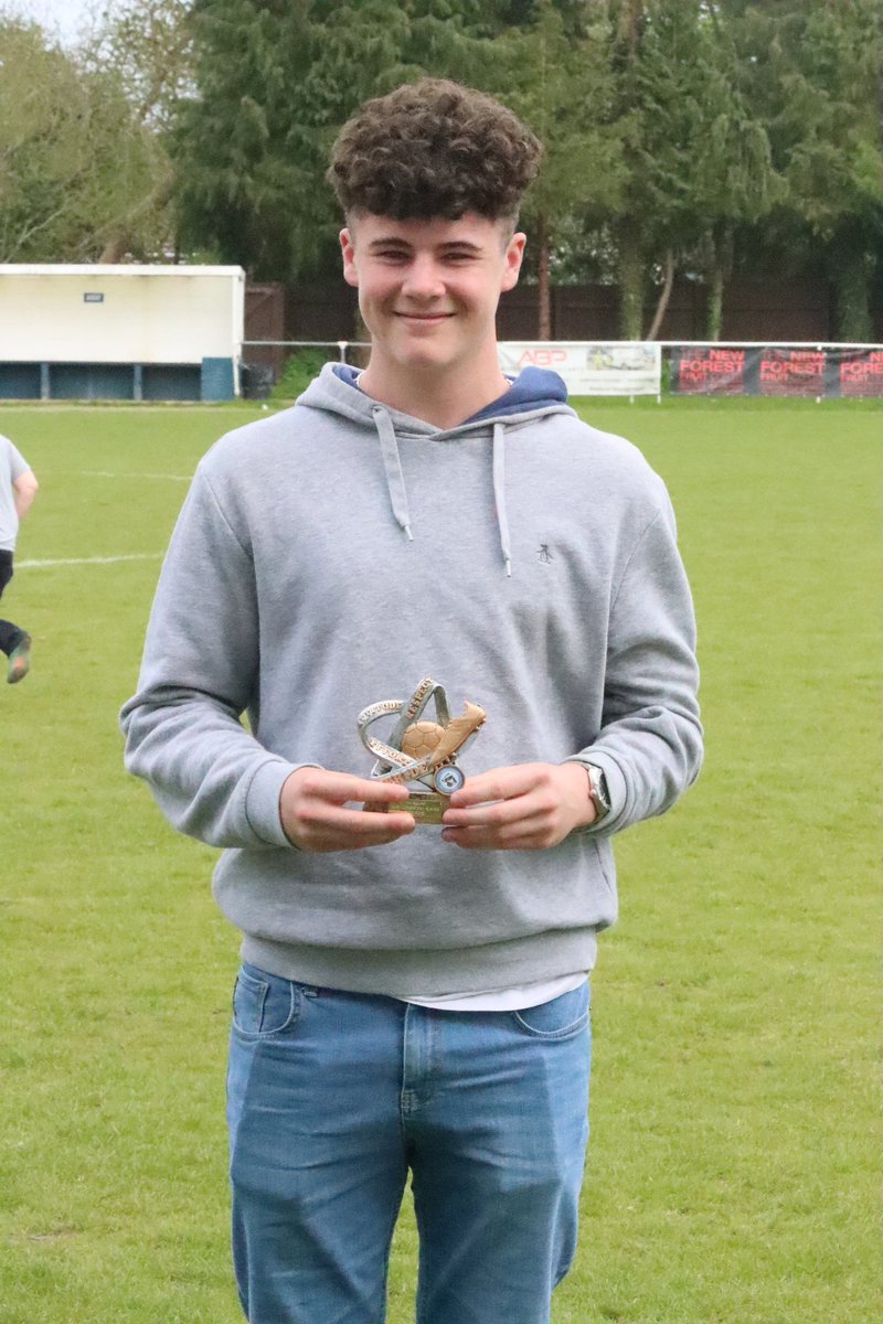 Brock_FC's tweet photo. DEV SQUAD MOST CONSISTENT PLAYER

Congratulations to @WoodsfordShea on winning the Development Squad Most Consistent Player of the Season 2022/2023 👏 https://t.co/Qwdgaj8Zol