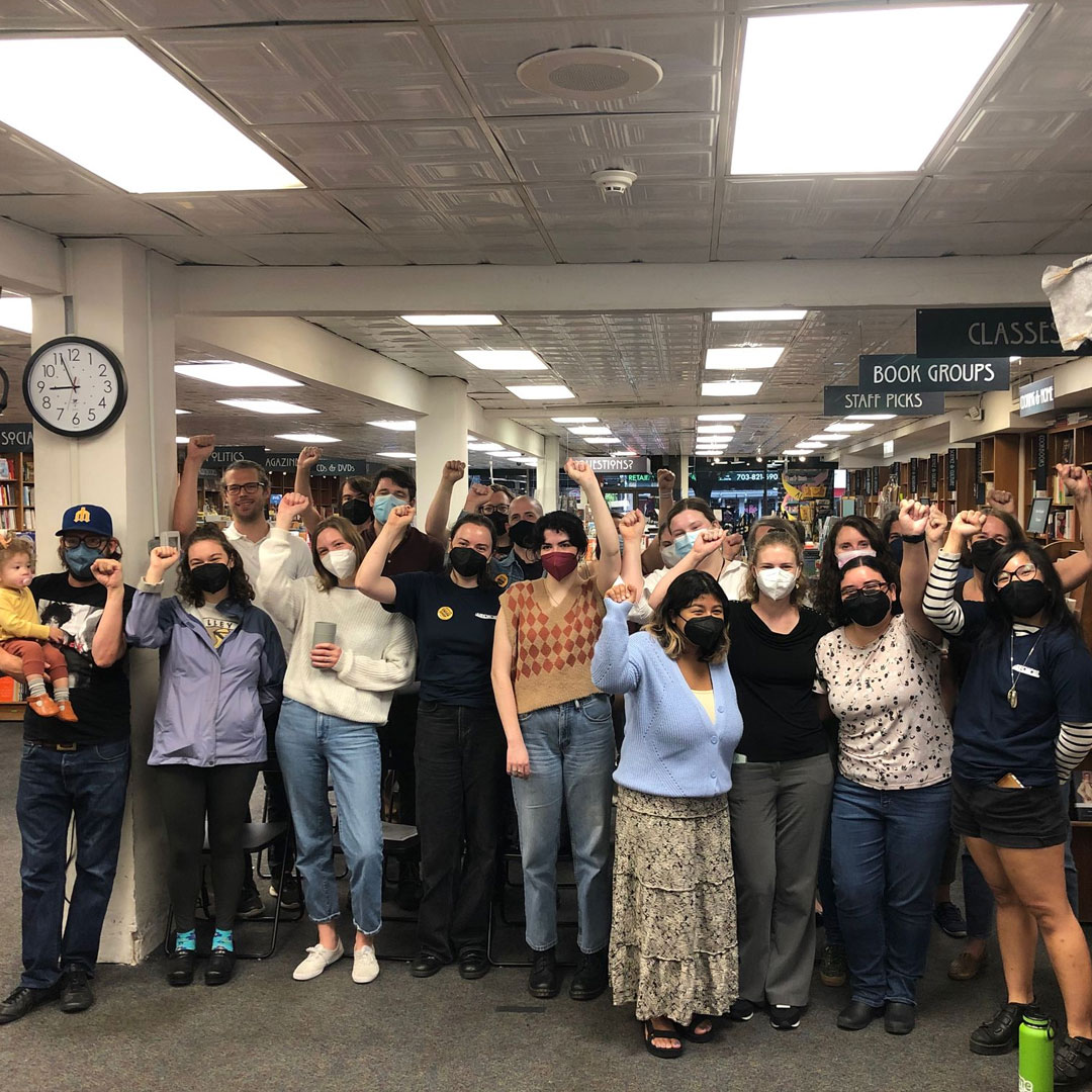 UFCW400's tweet photo. Happy International Workers' Day! #MayDay2023

And a special welcome to all of our newest union members who recently organized their workplaces at @PolProseUnion, @UKworkersunited, @lcworkersunion, @freshfarmunion, Solid State Books, Zen Leaf, Potomac Holistics,  MOM's Organic Market, & Kaiser Permanente! 💛
