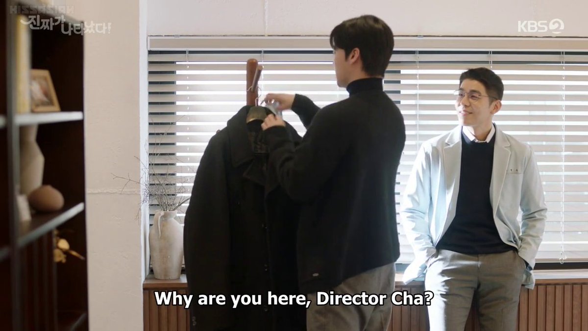 2haist21's tweet photo. #TheRealHasCome
Hyunwoo is Taekyung's
1) Boss & colleague
2) Brother-in-law
3) Caretaker (other than his mom😁)
4) Drinking buddy & friend
I hope Hyunwoo will always stand by his side.
#AhnJaehyun #KimSakwon https://t.co/5v0tyhJZxI